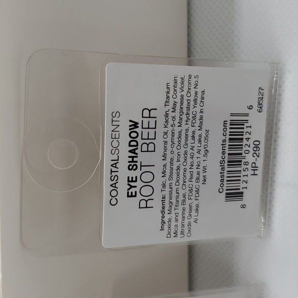 5 for $5 - Coastal Scents Eyeshadow Root Beer - Picture 3 of 3